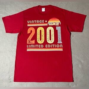 Vintage 2001 Limited Edition 2001 T-shirt Red Size Large